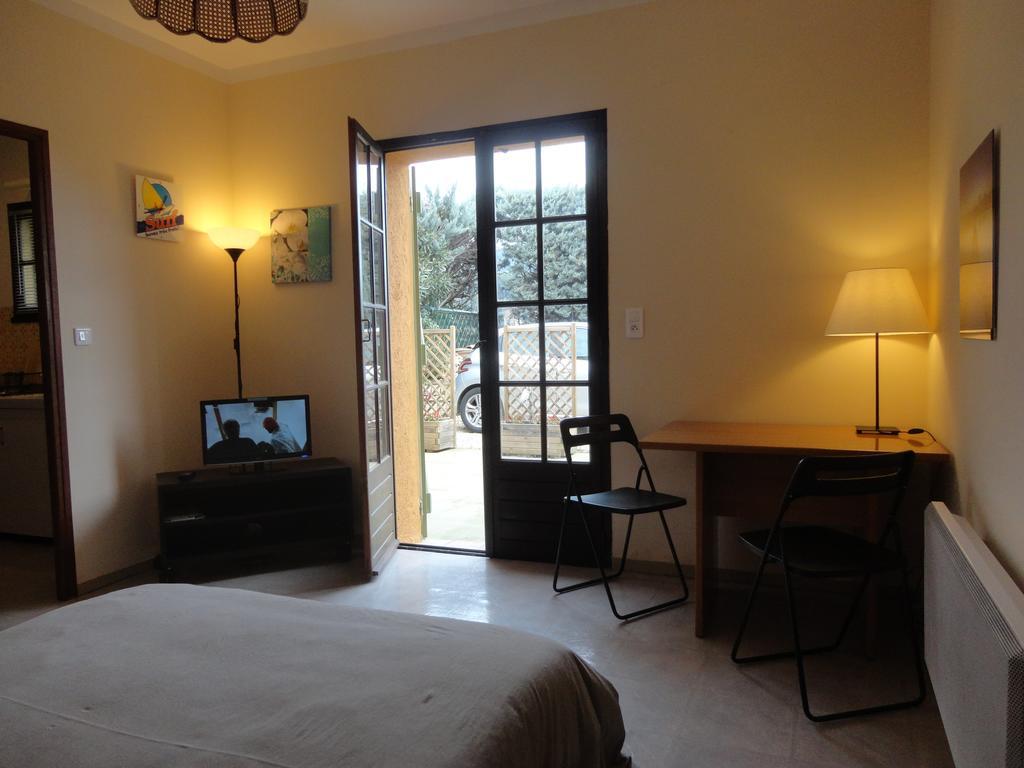 Figanières B&B Chez Max מראה חיצוני תמונה