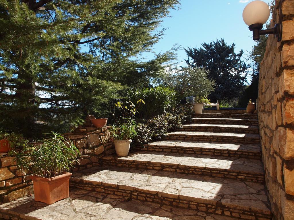 Figanières B&B Chez Max מראה חיצוני תמונה